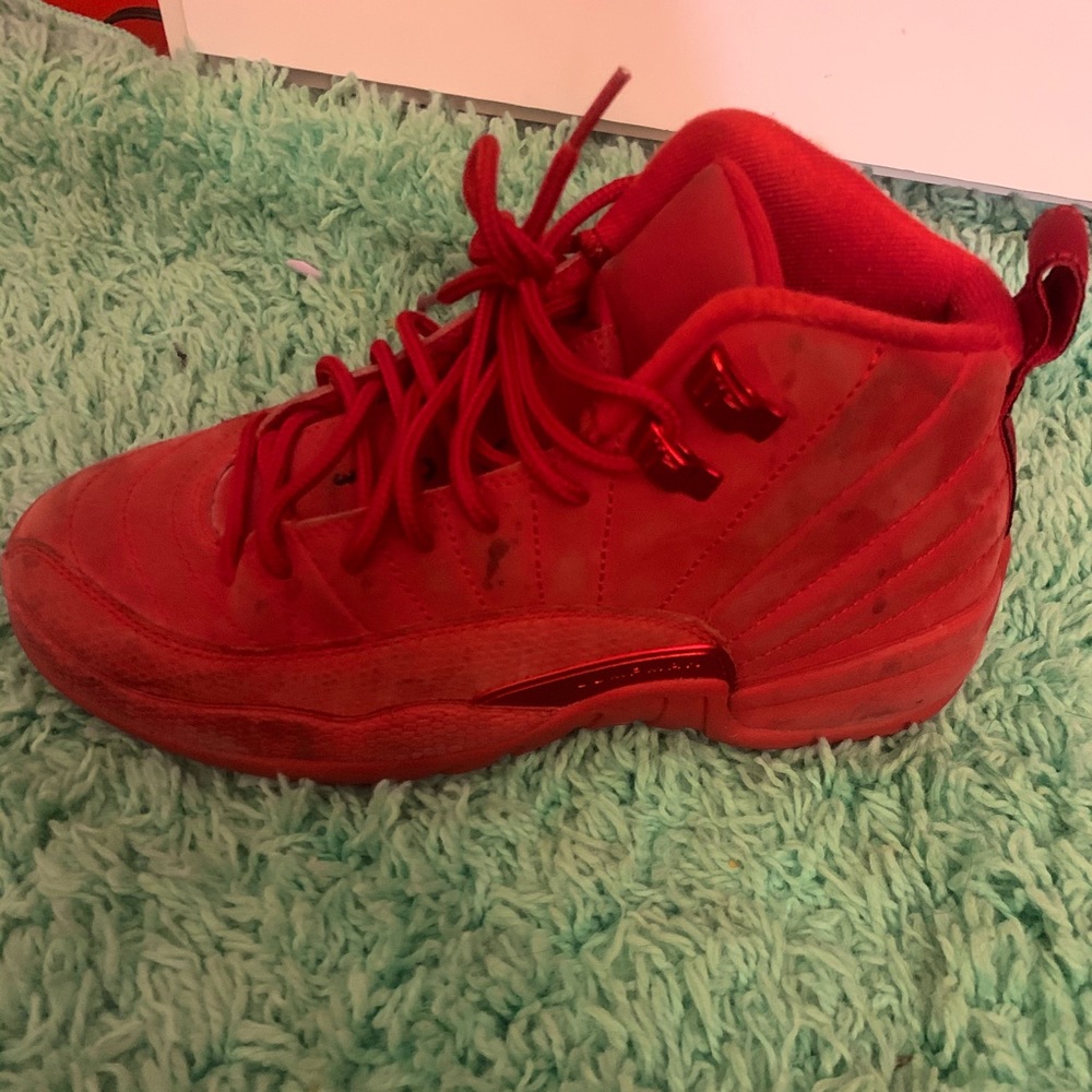 ALL RED JORDAN 12!!